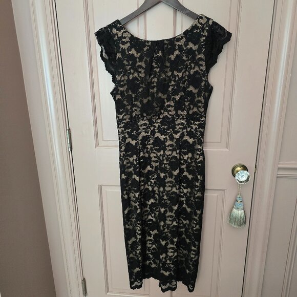 ABS Allen Schwartz Dresses & Skirts - ABS Black Lace dress with cream under layer. Size L